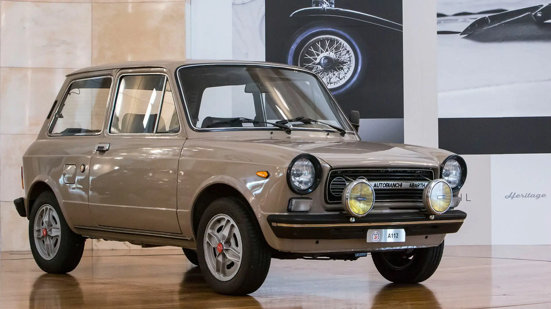 🚗🔥 В ИТАЛИИ ВОСКРЕСАЮТ МАРКУ, КОТОРАЯ ПРОПАЛА 30 ЛЕТ — AUTOBIANCHI ВОЗВРАЩАЕТСЯ