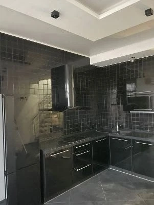 Продается 2к. квартира. ул. Титова в Ворошиловском районе.