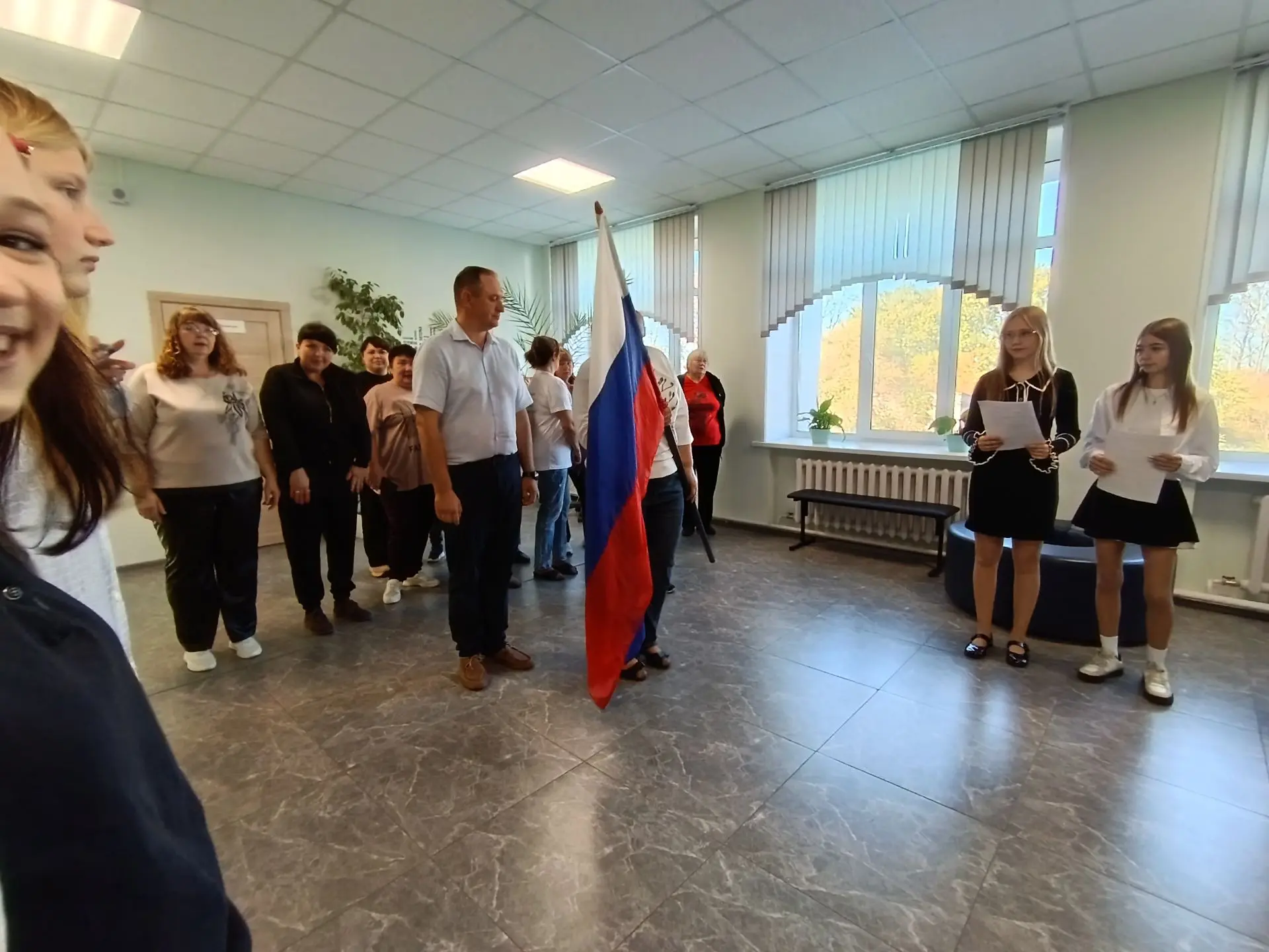 День наоборот: как ученики взяли школу в свои руки 🎉