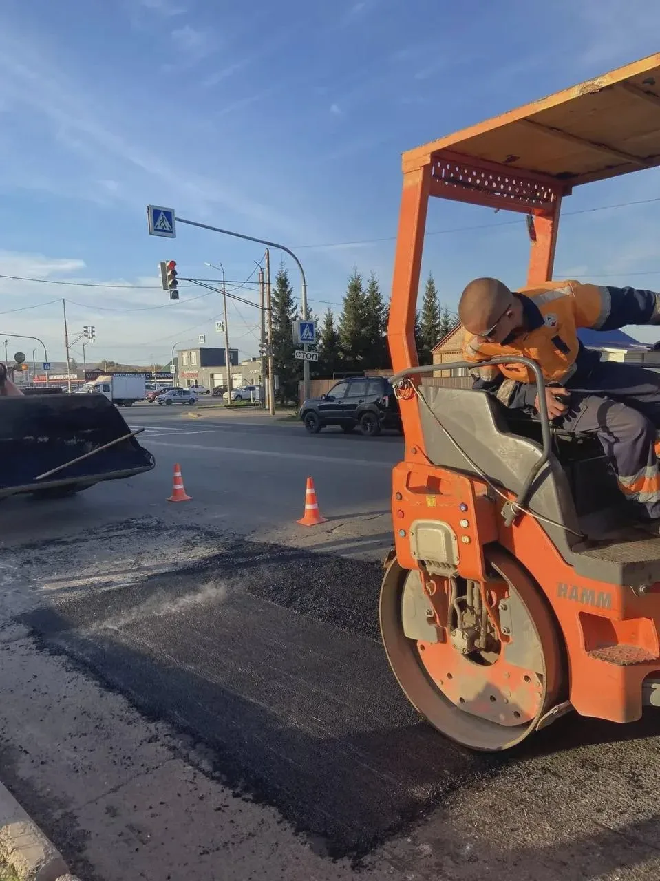 🛠 Ямочный ремонт в Альметьевске добрался до шести улиц