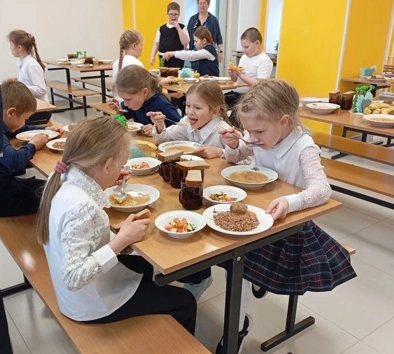 НЕДЕЛЯ ВИТАМИНИЗАЦИИ В НАЧАЛЬНОЙ ШКОЛЕ