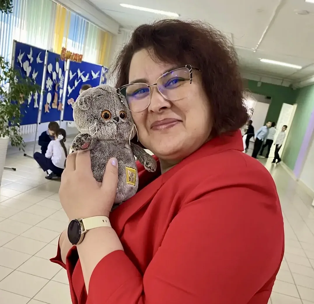 🌟🧸 День любимых игрушек в 1А и 1Б: когда школа стала ещё теплее! 🧸🌟  Сегодня в наших 1А и 1Б классов