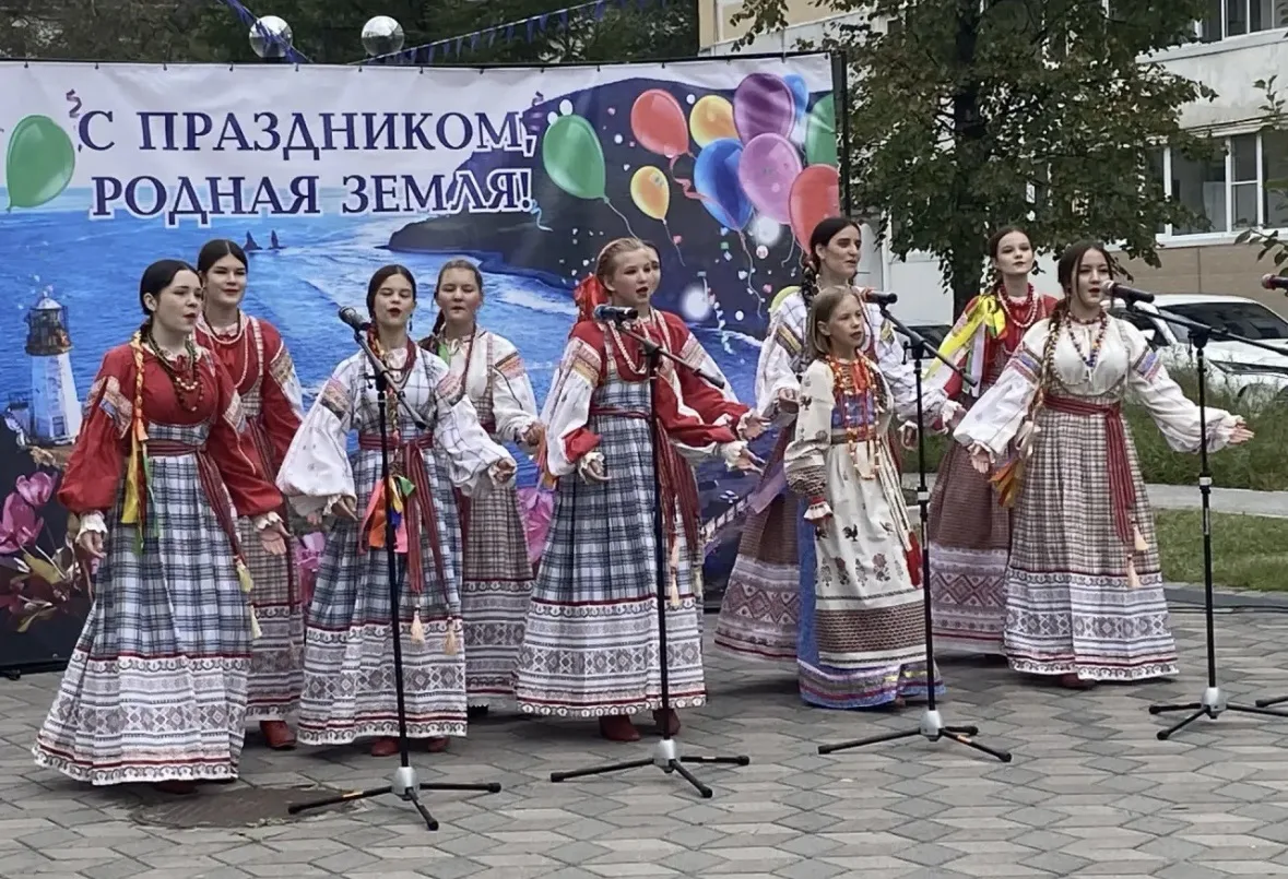 Образцовый ансамбль «Зарянка» выступил на Дне города 🎶🎉