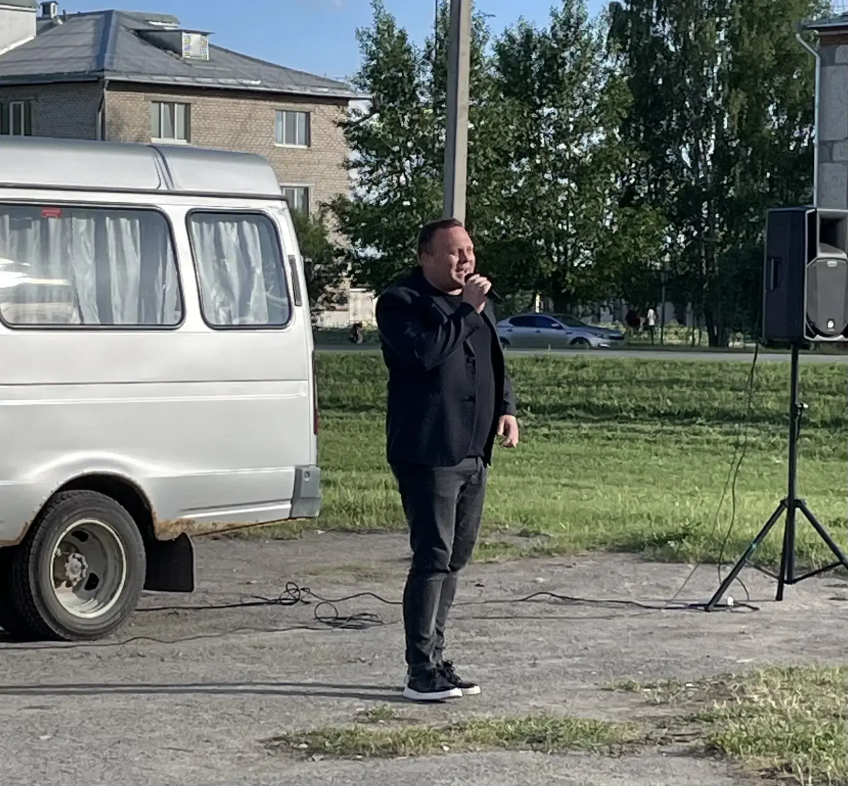 29 мая в микрорайоне Строителей царила по-настоящему теплая и дружеская атмосфера. Здес...