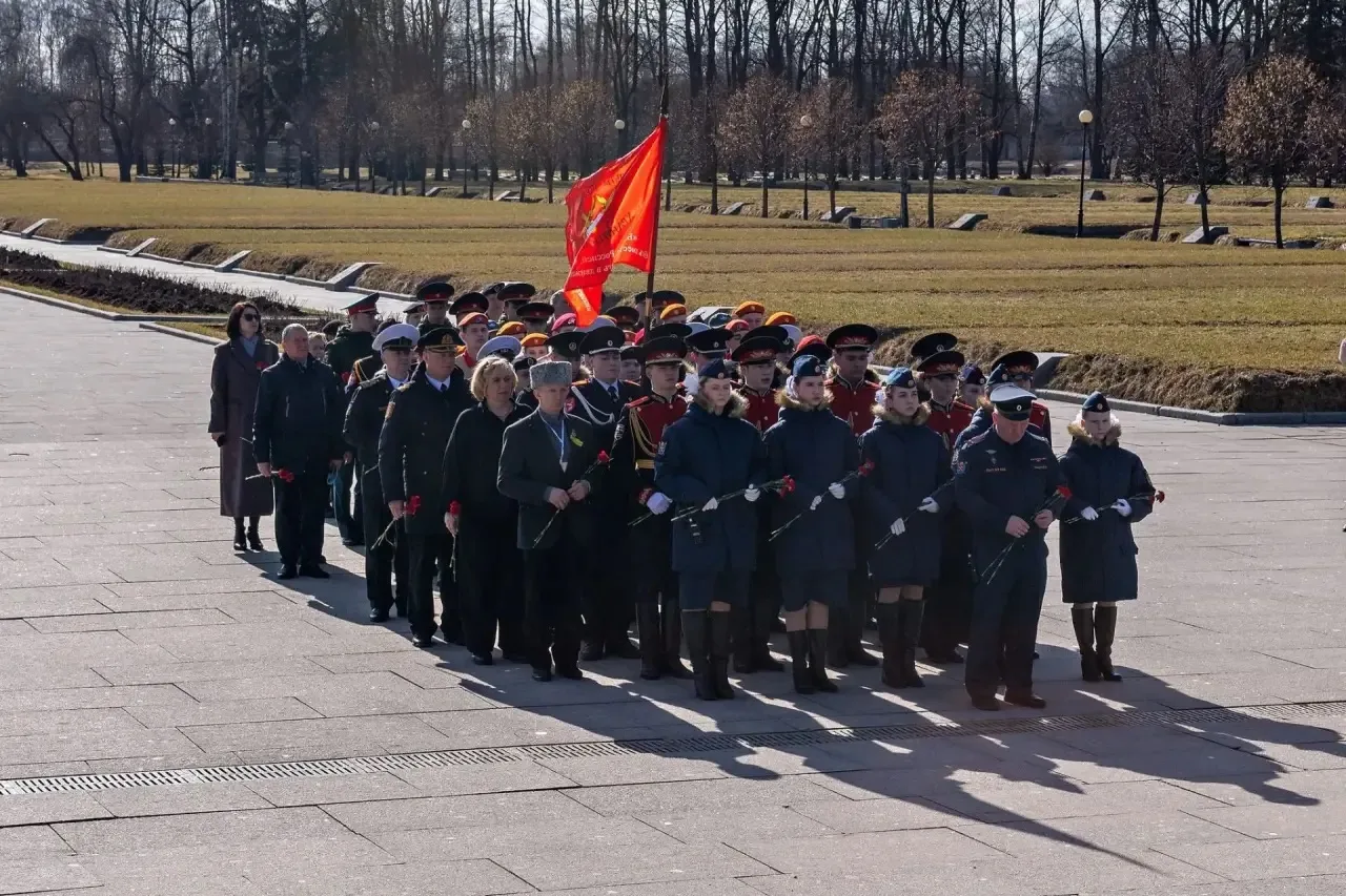 Пост №1 🕯️  С 26 по 28 марта кадеты нашей школы приняли участие во всероссийском семинаре‑практикуме