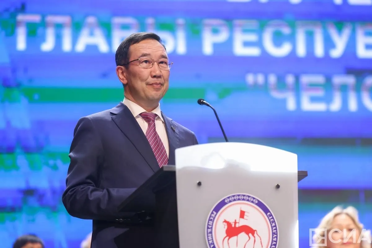 УЛУУСПУТ ТУРУУ ҮЛЭҺИТ ДЬОНО ИЛ ДАРХАН БИРИЭМИЙЭТИНЭН БЭЛИЭТЭННИЛЭР  Үлэһит дьону уруйдуур Үлэ, Эйэ, 