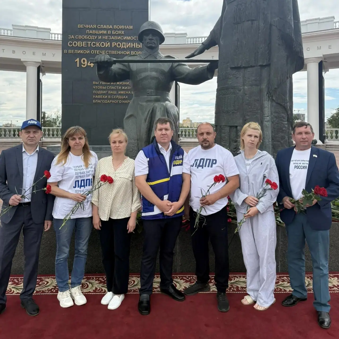 22 июня: День памяти и скорби 🙏

Сегодня мы вспоминаем о начале Великой Отечественной войны, котора