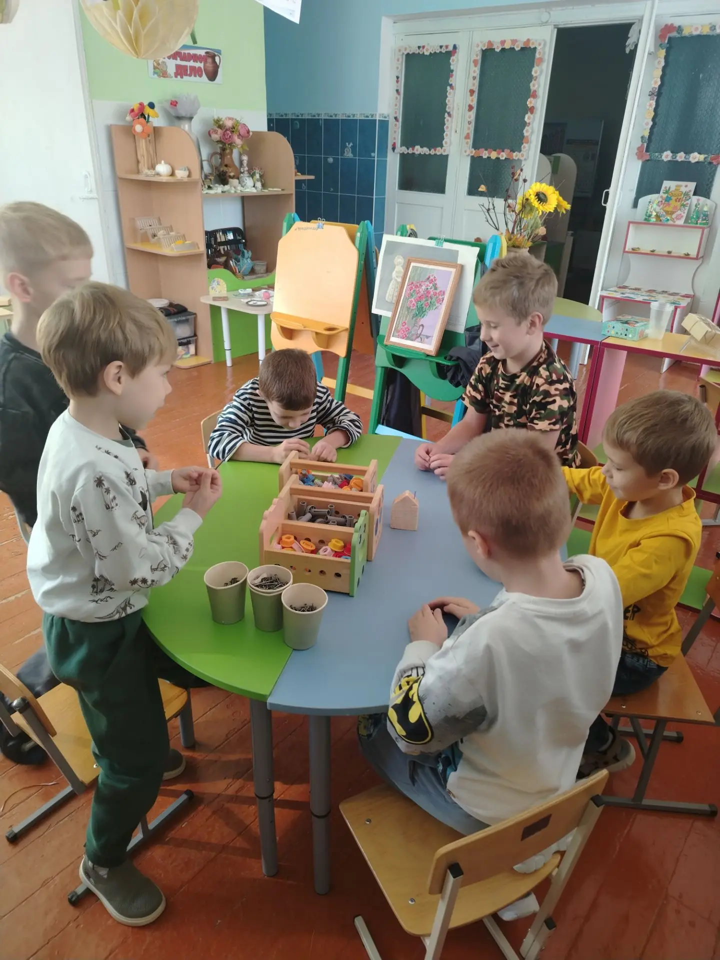 ☀️Сегодня в группе «Буратино» прошло первое вводное занятие в столярной мастерской — и ...