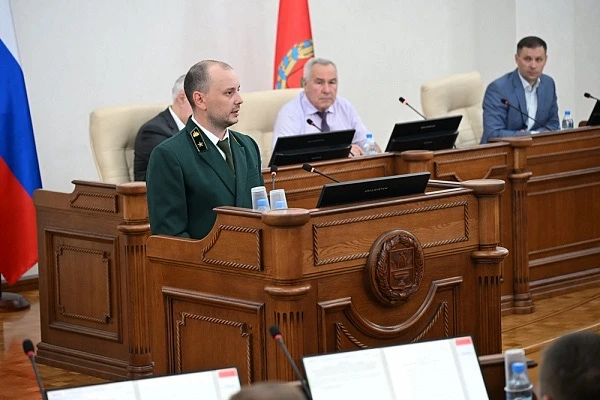 🪵В Парламентском центре Алтайского края в рамках расширенного заседания комитета АКЗС по аграрной п