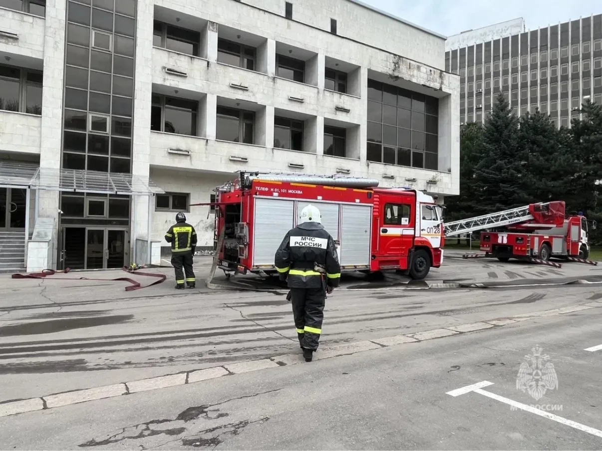 #БудниМЧС   🔘В Западном округе прошли тренировочные пожарно-тактические учения на объекте здравоохра