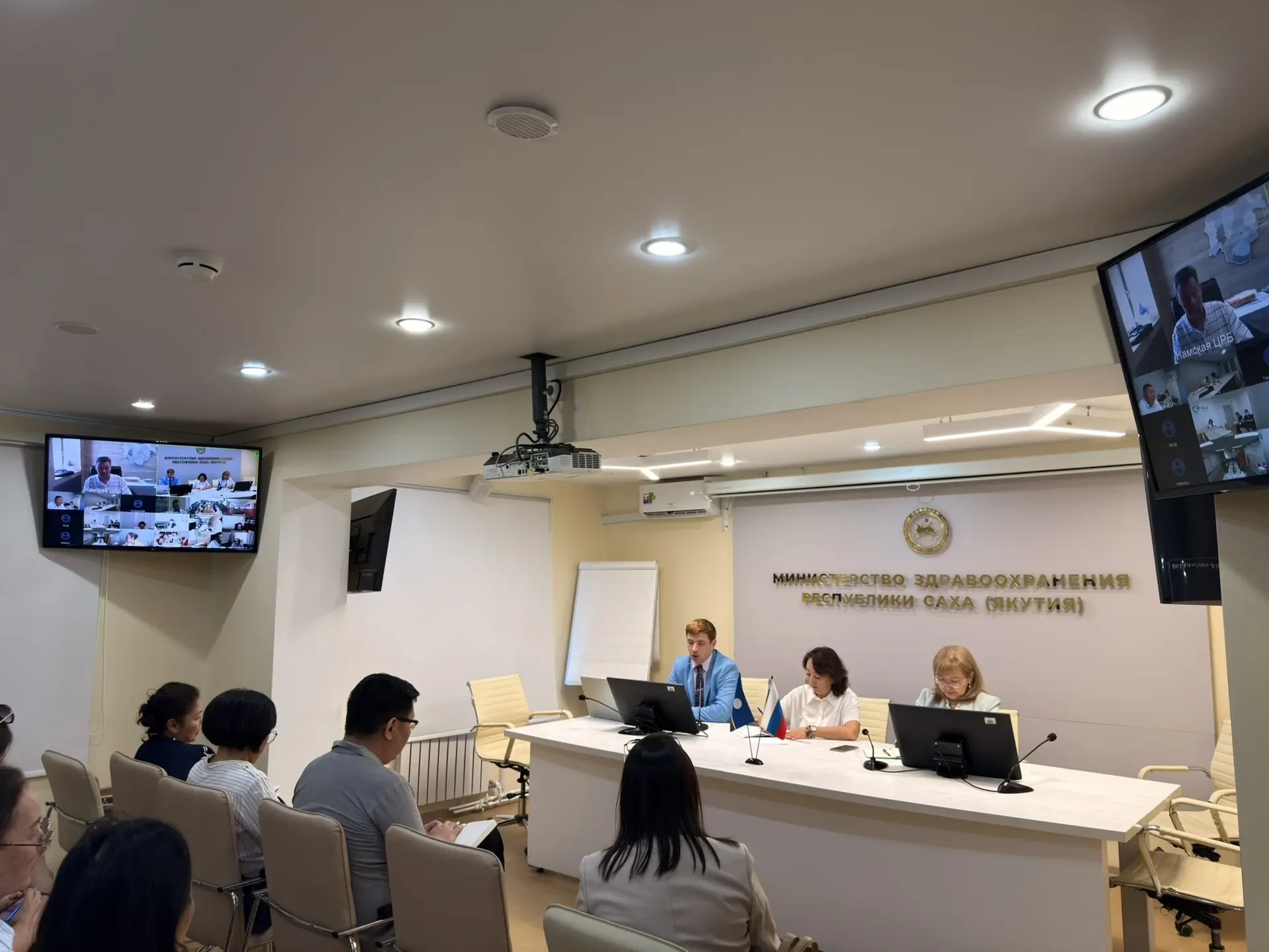 В Минздраве Якутии состоялось семинар-совещание по вопросам повышения производительности труда

В Ми
