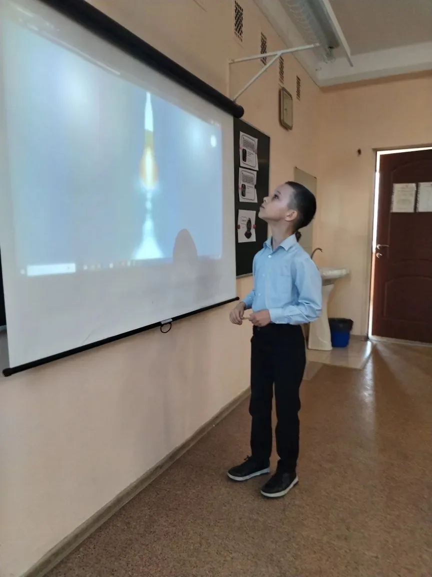 🚀 В нашей школе прошли «Разговоры о важном»    📅 6 апреля для учащихся состоялось традиционное занят