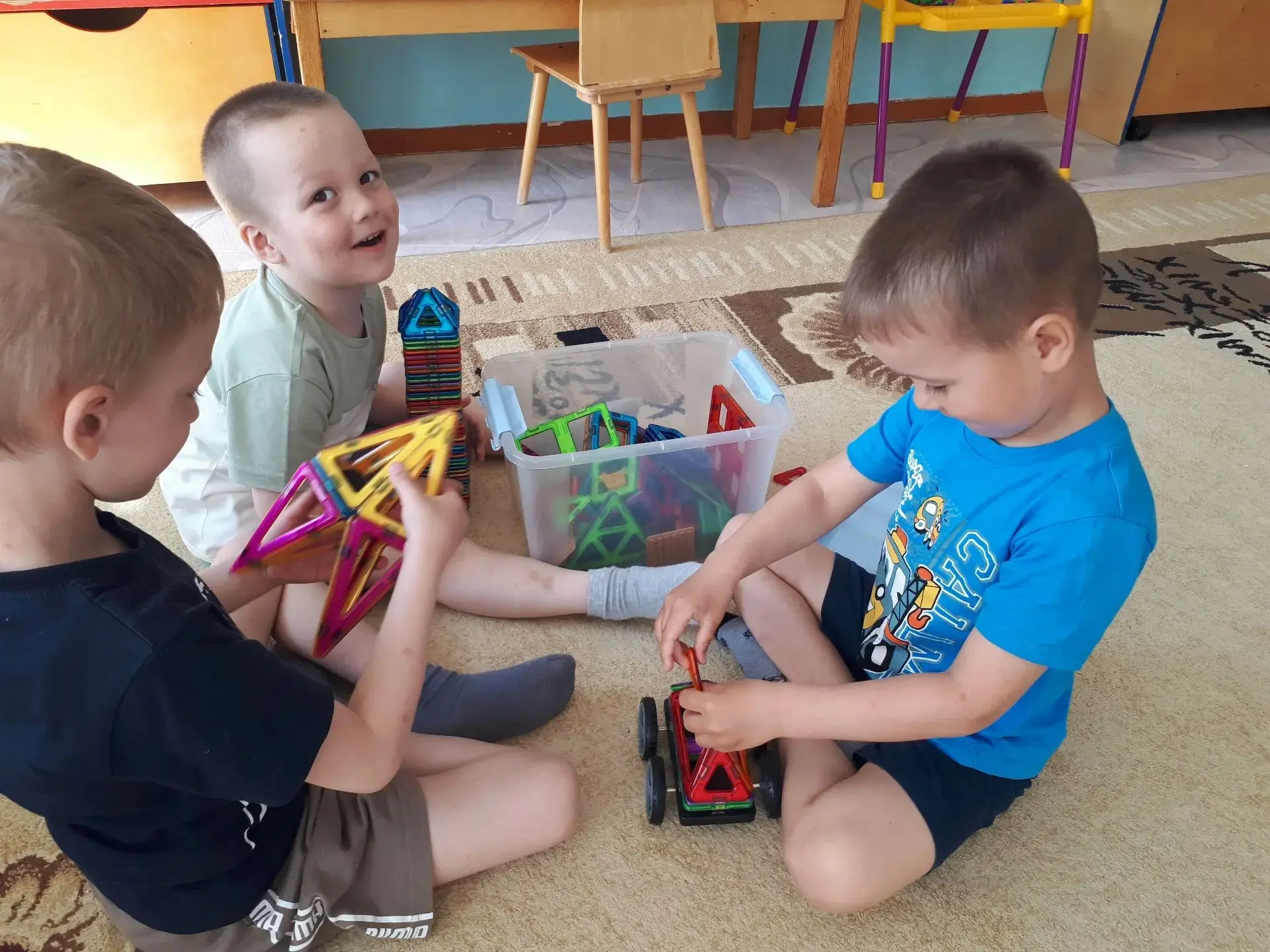 «Конструирование как средство развития технического творчества детей» 
В нашей группе есть игрушка, 