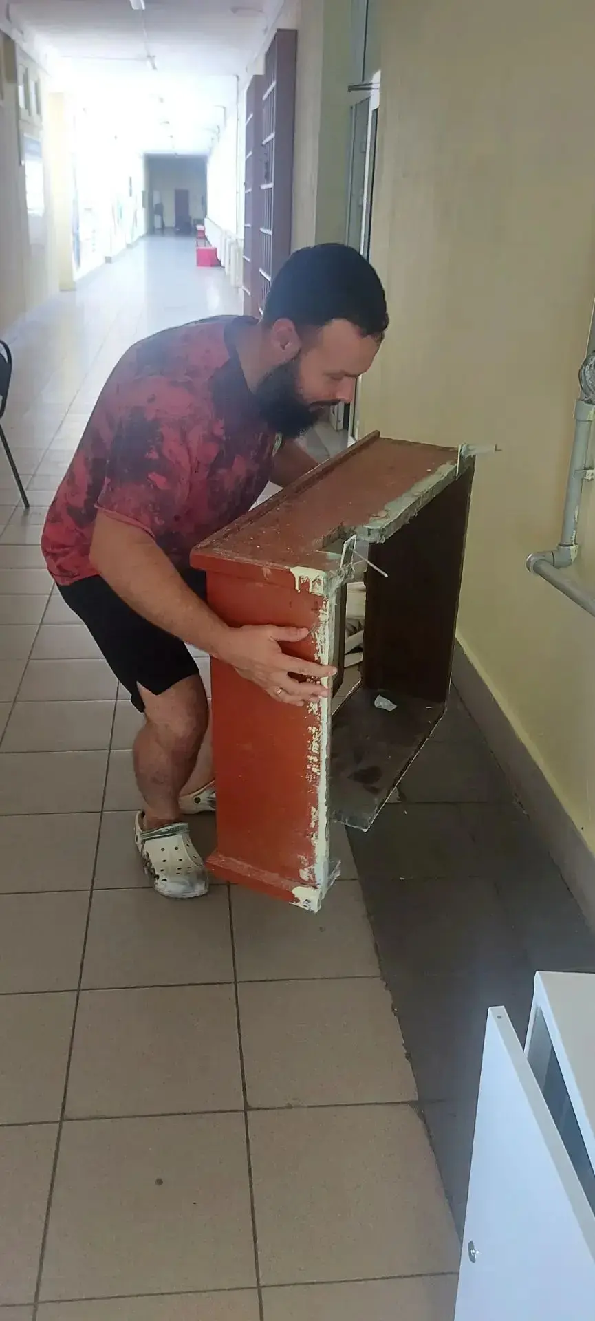 🎉 Готовимся к новому учебному году! 🎉

Школа постепенно преображается — мы тщательно приводим все 