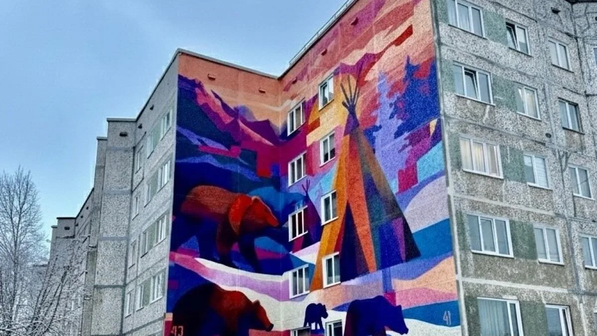 В Мурманске художник покажет, как создаются городские муралы