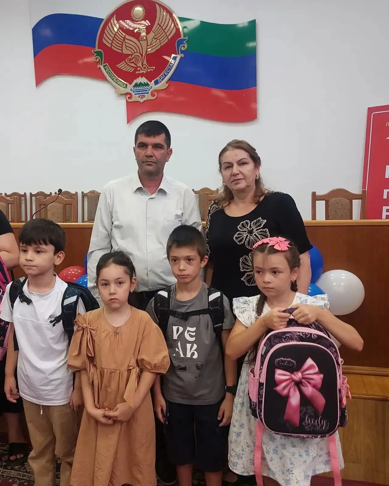 📚26 августа, в рамках акции «Помоги собраться в школу!», первоклассники, дети членов С...