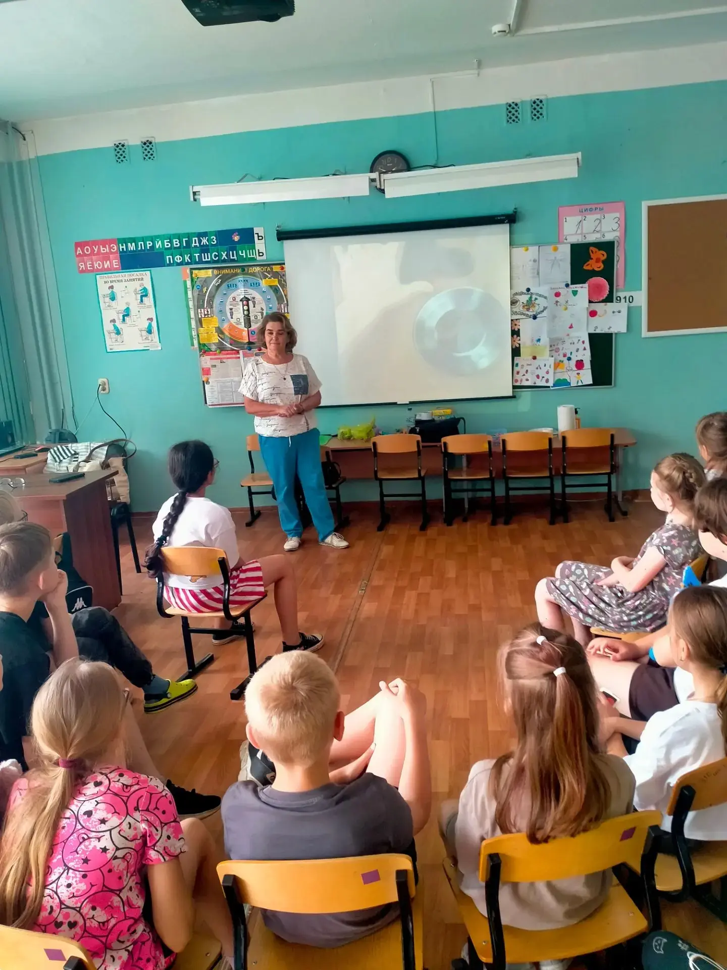 В ЛДП " Солнышко" была проведена беседа на тему " Меры пожарной безопасности в быту. По...