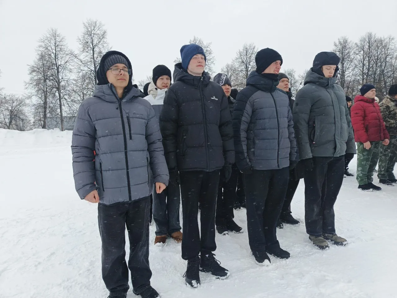 Смотр строя и песни:  сила в единстве! 💪  Наши взводы показали на учебных  сборах, на что действител