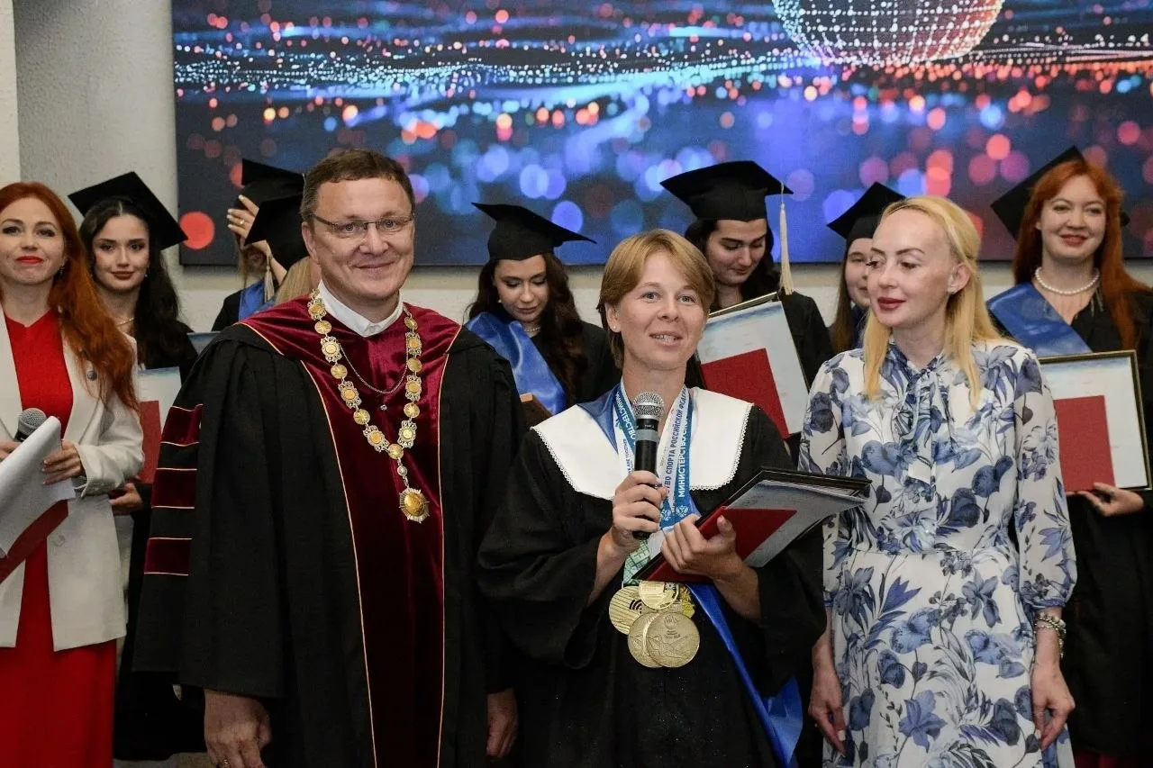 Поддержим выпускницу Сочинского института РУДН на премии «Друзья большого спорта – 2026»!