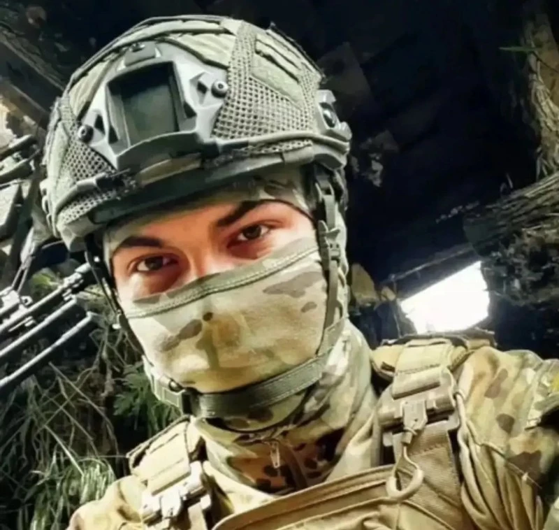 🇷🇺 Астраханский боец спецоперации следует по стопам прадеда-ветерана