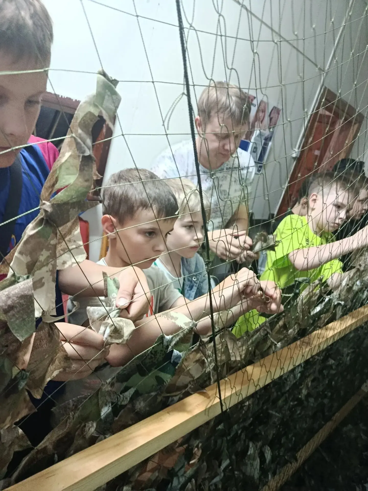 Сегодняшний день в лагере начался с традиционной утренней разминки, которая зарядила всех энергией и