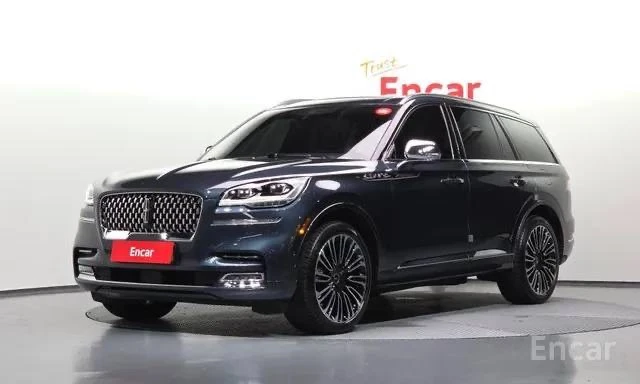 Авто из Кореи 🇰🇷| Lincoln Aviator 3.0 Black Label AWD 
 
Дата регистрации: 2022/05
Двигатель: 3.0 
