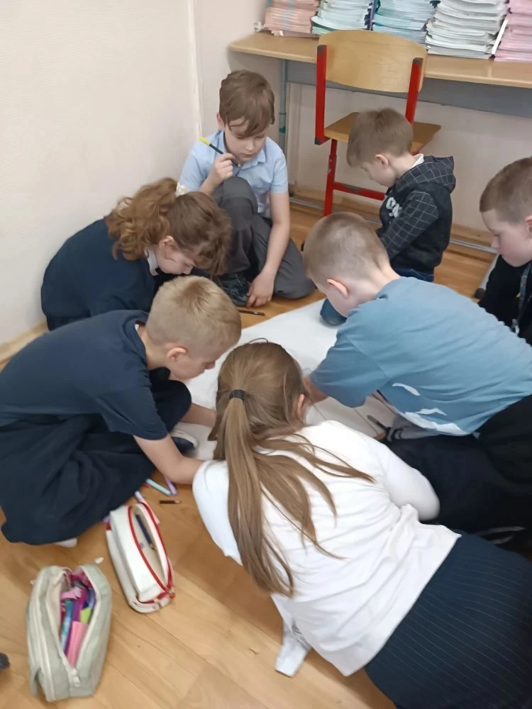 🎨 Неделя психологии: строим «Город мечты и радости»!  🎡Неделя психологии в самом разгаре, и наши вто