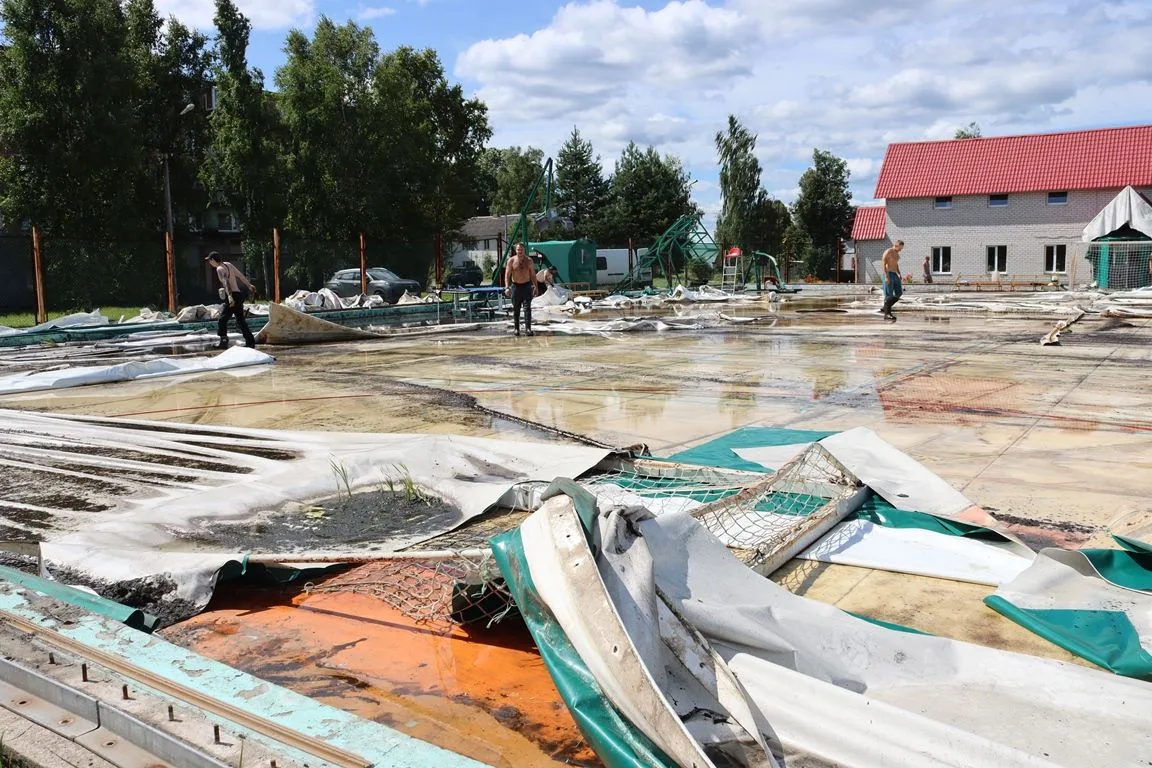 Скоро на тренировку: в Нелидове начался ремонт ФОКа