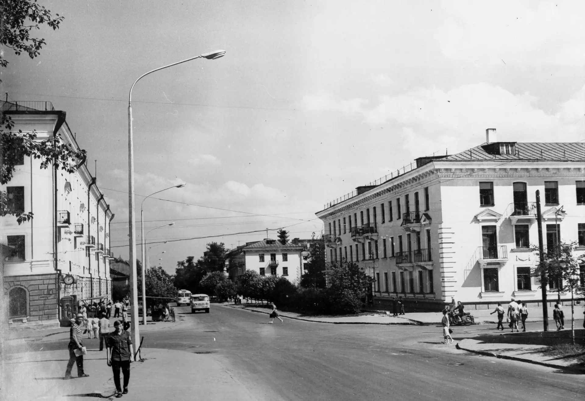 Сегодня, 5 августа, отмечается День светофора. Именно в этот день в 1914 году в америка...