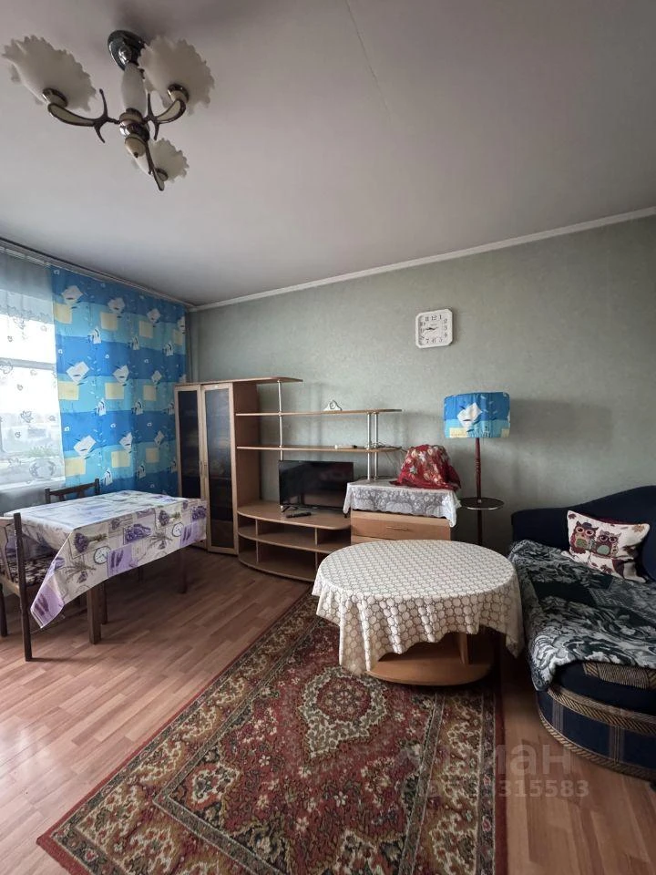 Сдам без посредников: 1-комнатная квартира, 35м²