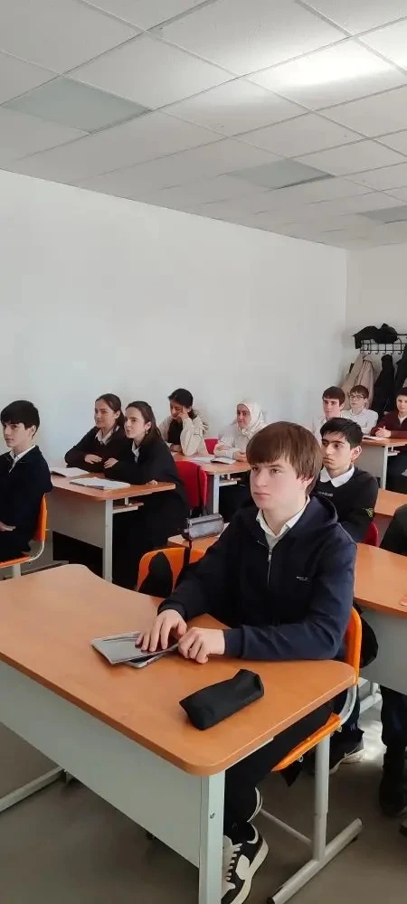 Просмотр фильма «Предательство»   2 марта в нашей гимназии состоялся организованный просмотр докумен