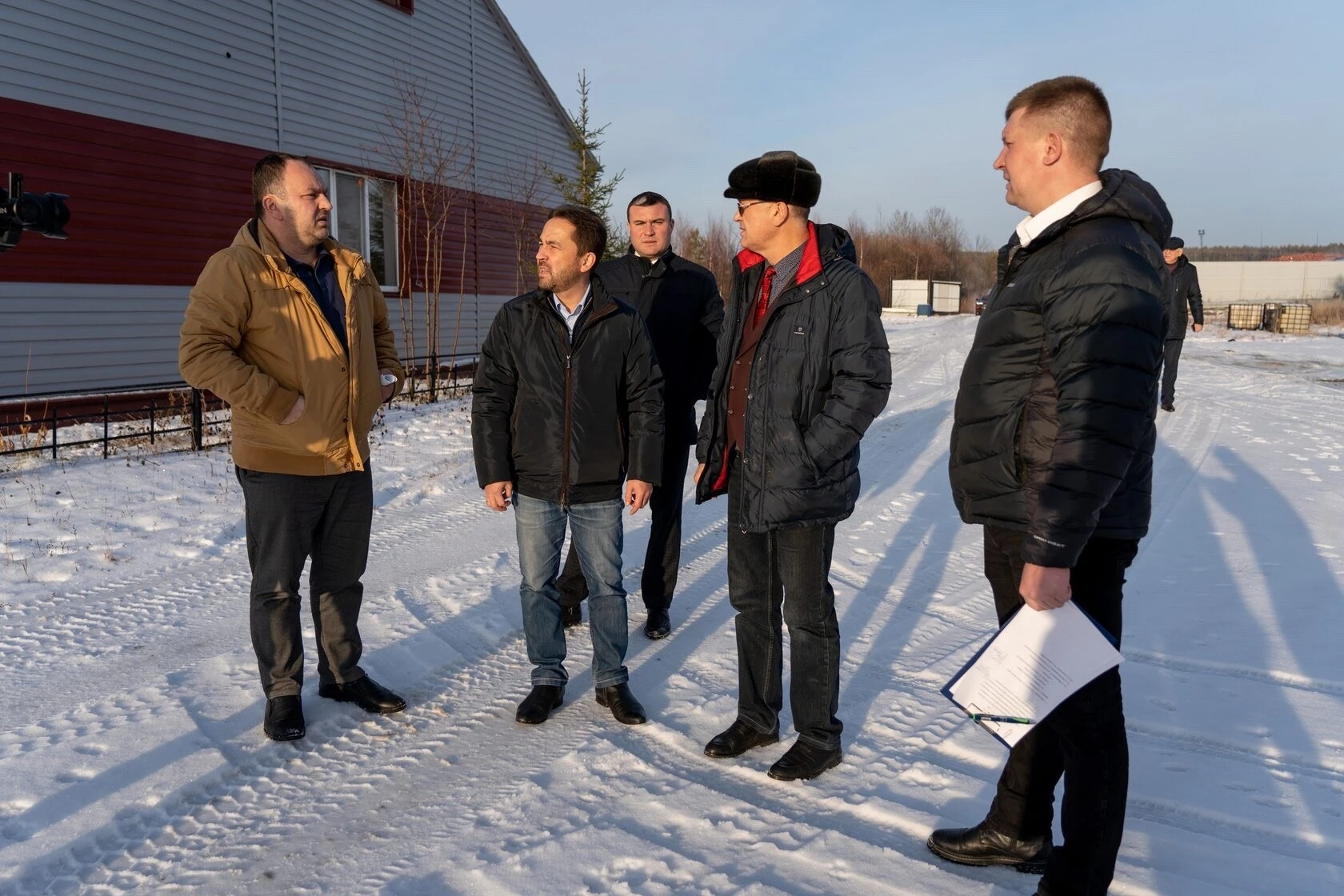 В Нягани прокуратура настаивает на отставке двух высокопоставленных сотрудников админис...
