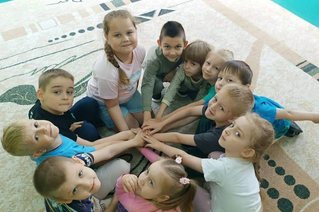 9️⃣ июня воспитанники  детского сада № 17 отметили Международный день дружбы!                       