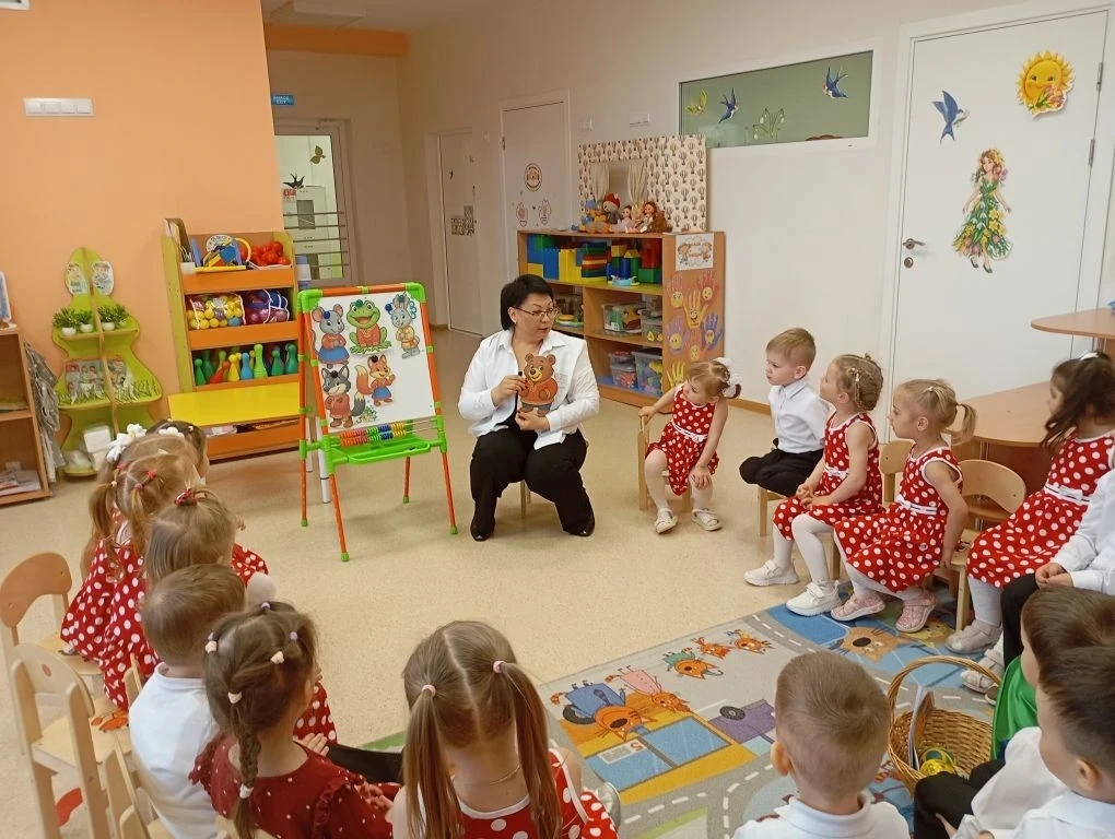 По традиции в "Теремке" и "Акарельках" прошли итоговые занятия, на которые были приглаш...
