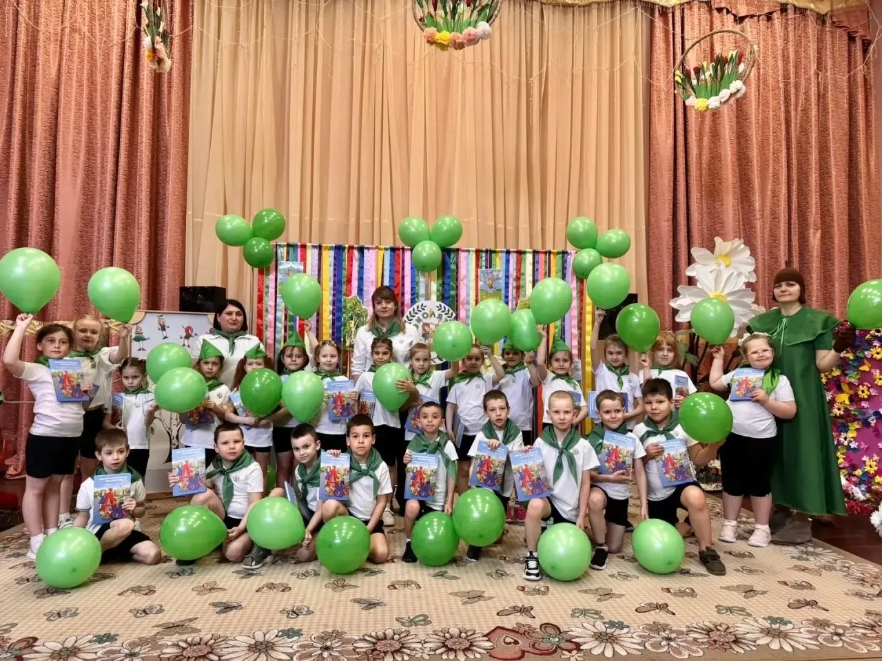 В детских садах Белгородского и Корочанского муниципальных округов царила по-настоящему волшебная и 