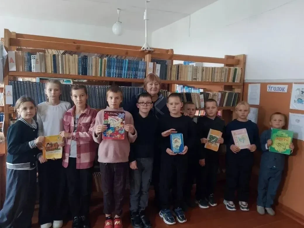 🏆Учитель Новоягодинской средней школы Валентина Никифорова награждена ведомственным зн...