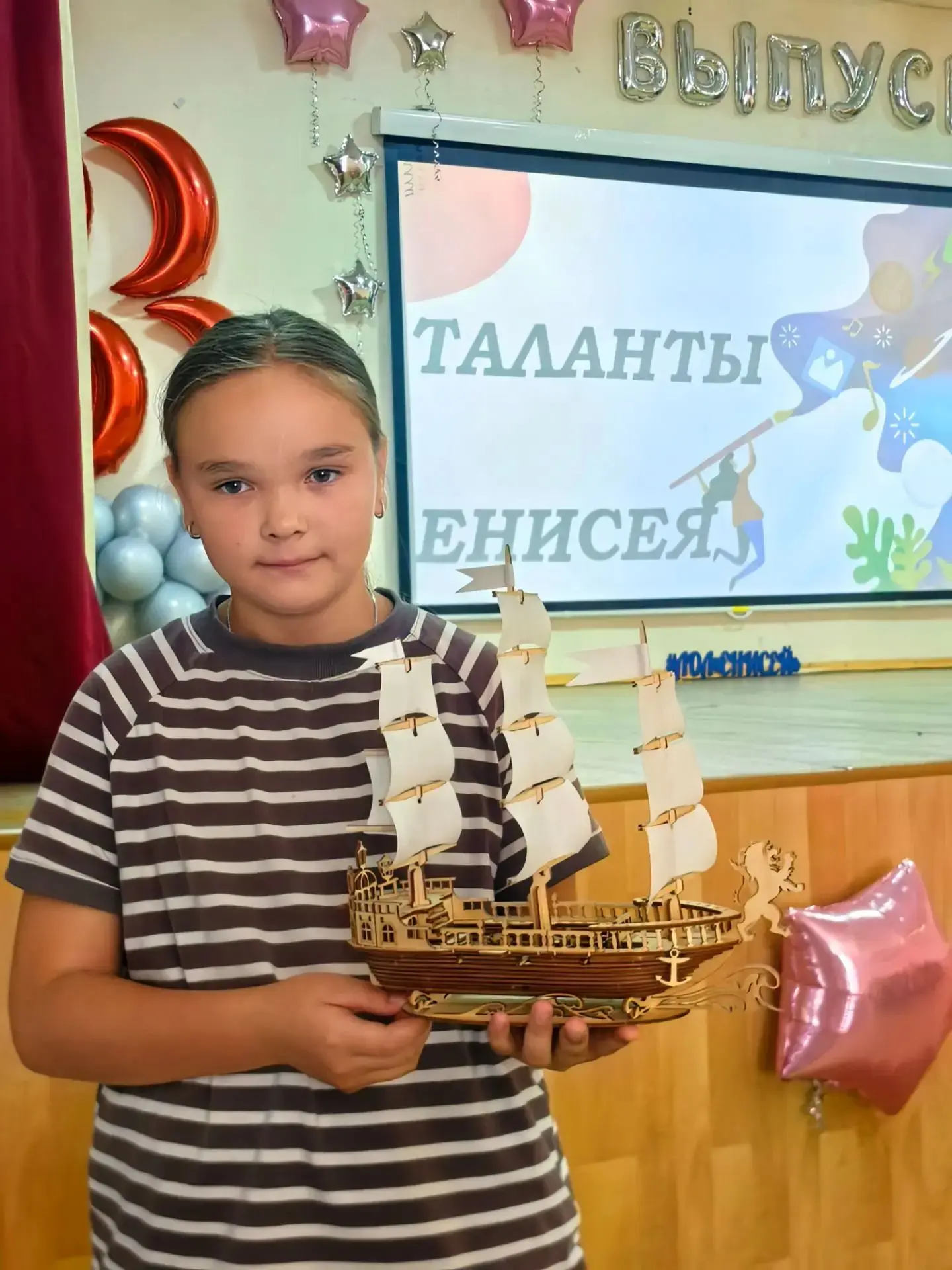 «Таланты Енисея»: день, когда зажглись новые звёзды в лагере «Енисей»🌟

Это был не просто праздник,