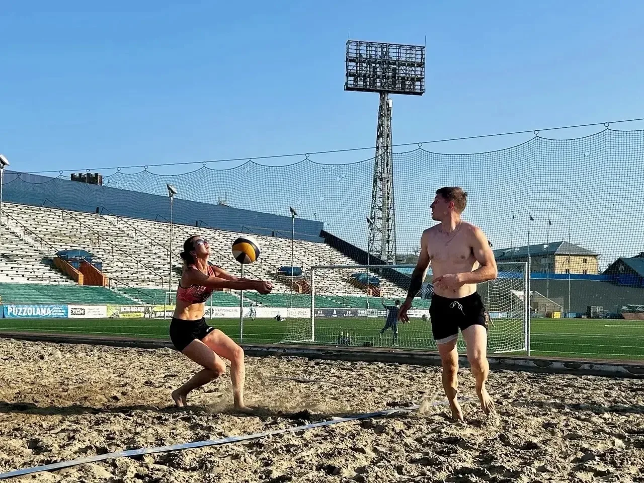Лето, солнце, волейбол 🏖️
