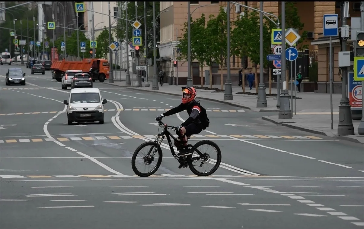 🚨 ВАЖНО: Велосипед и мопед — это не игрушка!