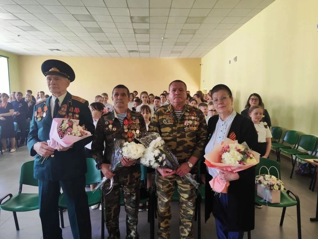 ✨ «Победа – Одна на всех!»: В нашей школе прозвучал концерт Памяти и Единства! ✨ 
 
7 мая в нашей шк