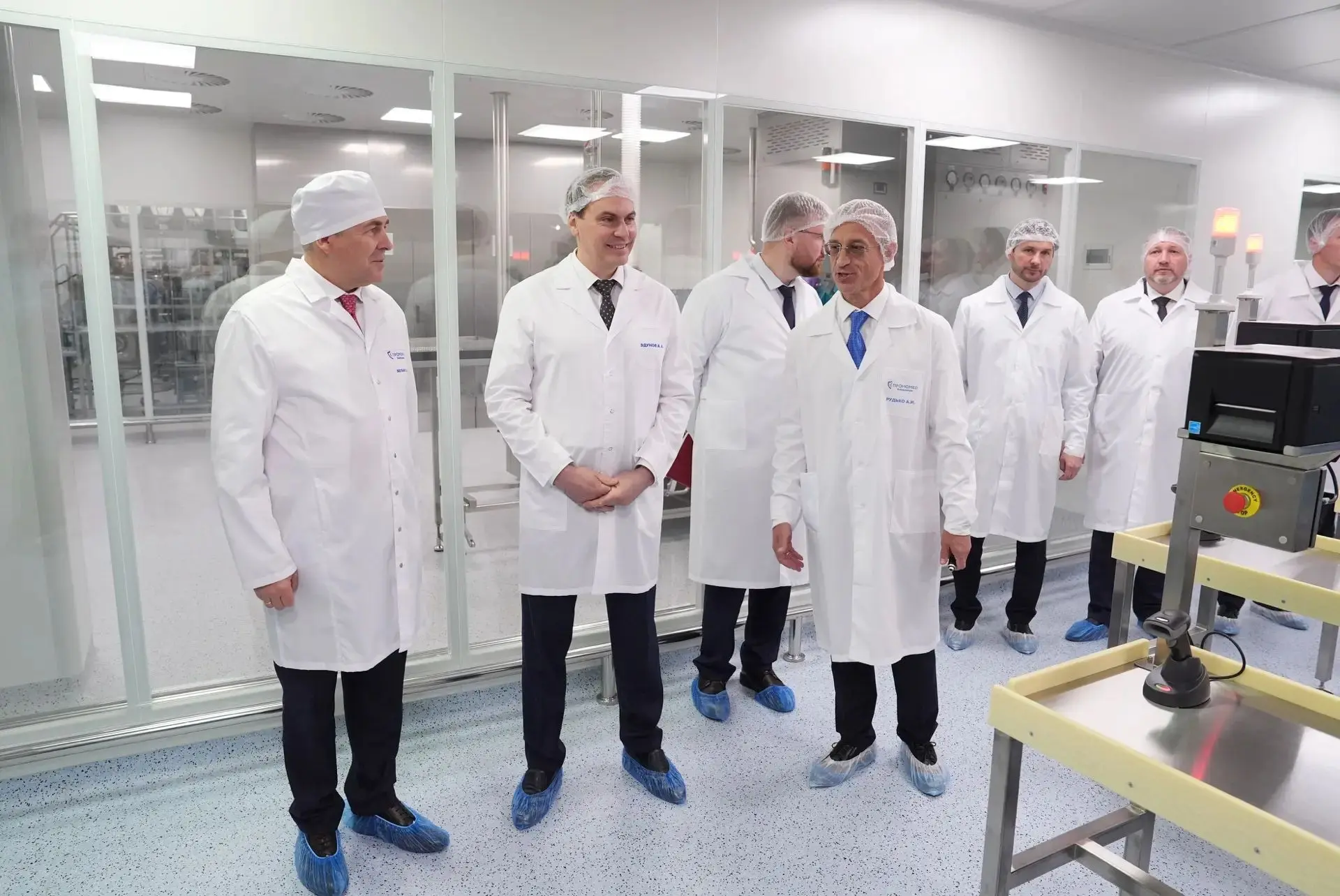 ☑️ 14 сентября Глава Мордовии Артём Здунов посетил «Биохимик» (входит в ГК «Промомед»)....