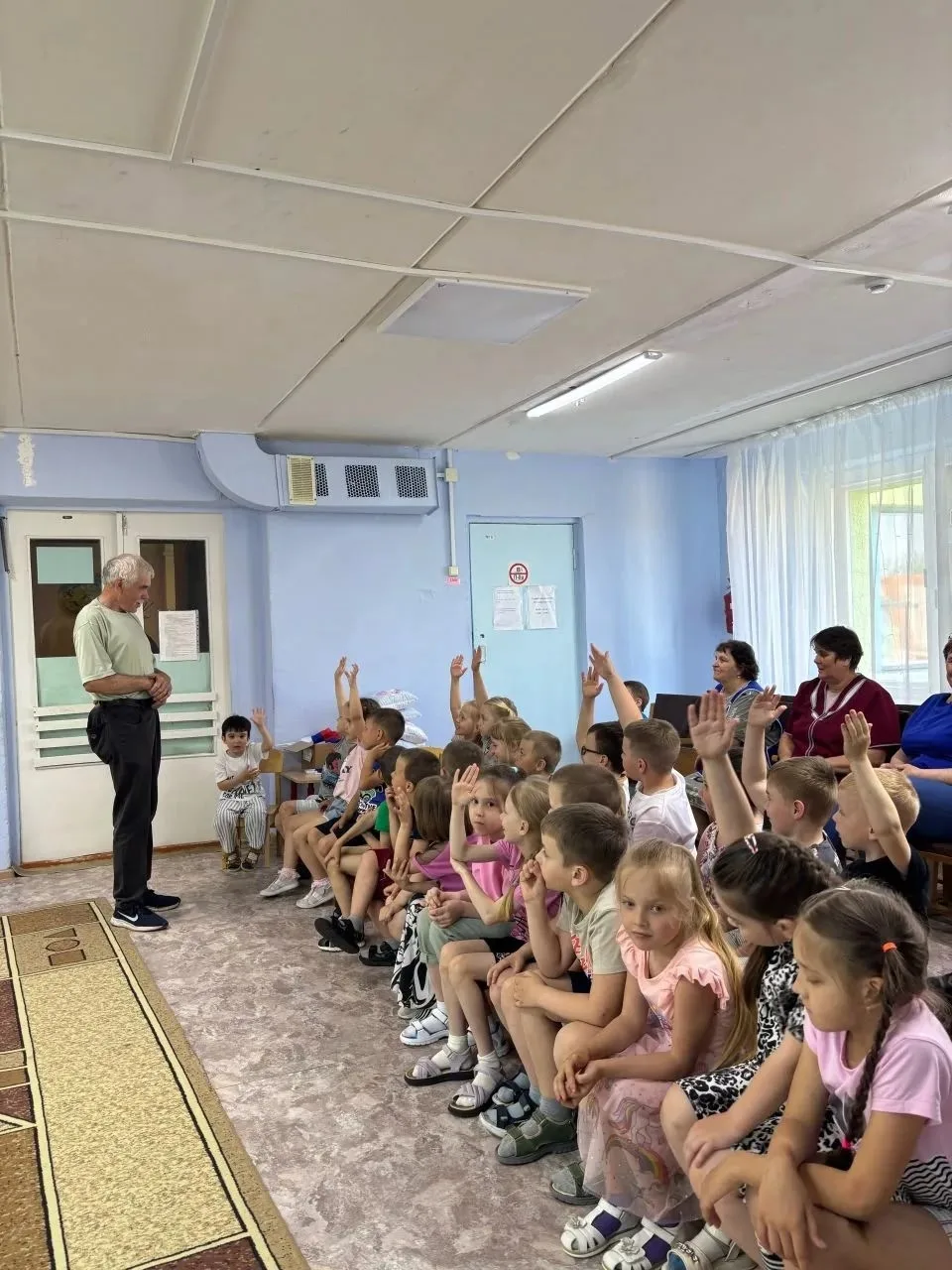 В нашем детском саду со старшими дошкольниками прошла важная и познавательная встреча с...