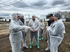 🦃 Гирфанов на Лениногорской птицефабрике  Марат Гирфанов вместе с Наилем Залаковым оценил результаты