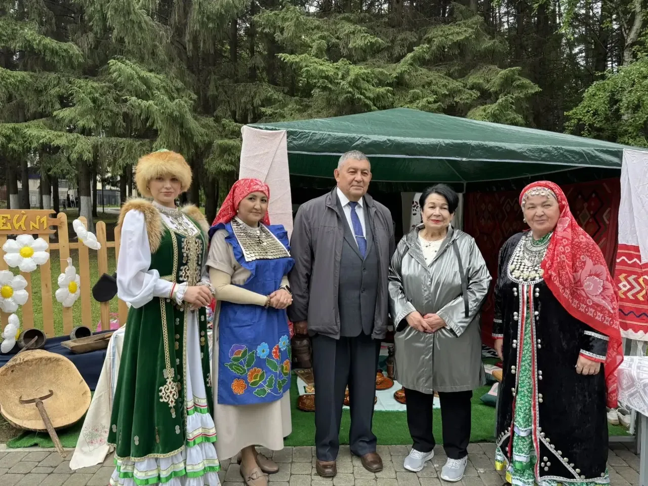 Сегодня, 12 июня, Парк Волна превратился в настоящую праздничную площадку — здесь прошло яркое мероп