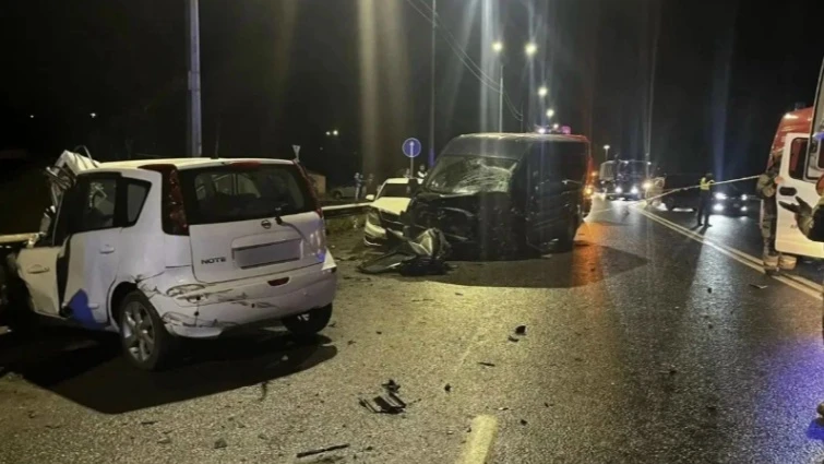В Архангельске в ДТП с 4 автомобилями погибла женщина‑водитель