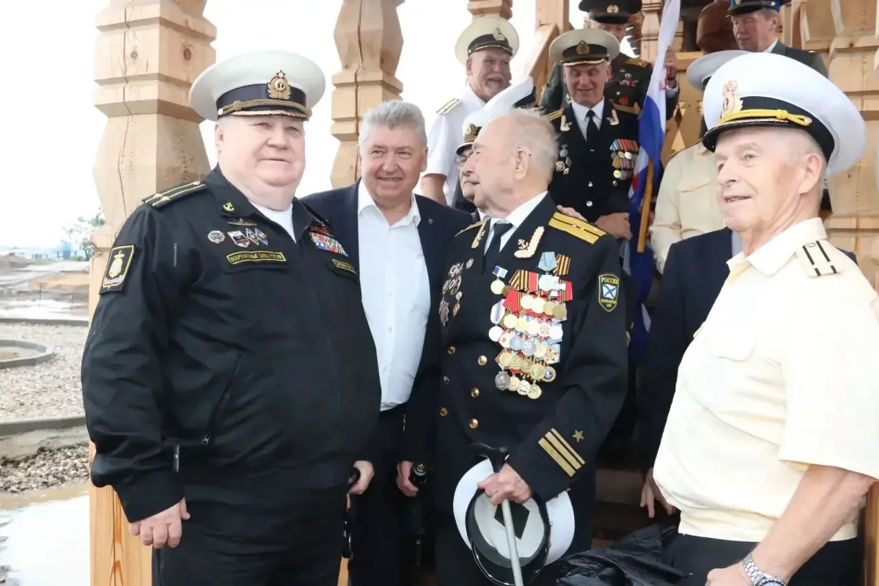 ⚓️ В Костроме отметили 330-летие Военно-морского флота России.