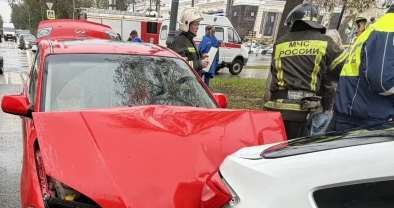 В Саранске столкнулись три автомобиля