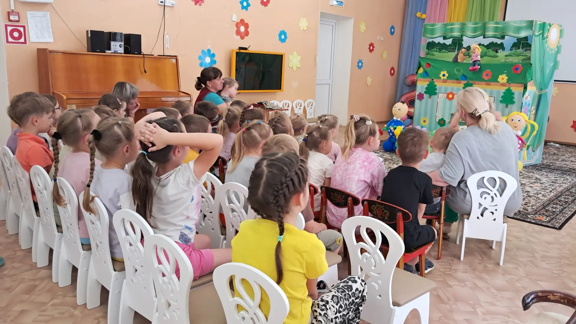 📌День сказок
Сегодня в детском саду был День сказок, который прошел замечательно!👍😀
💥Мы посмотре