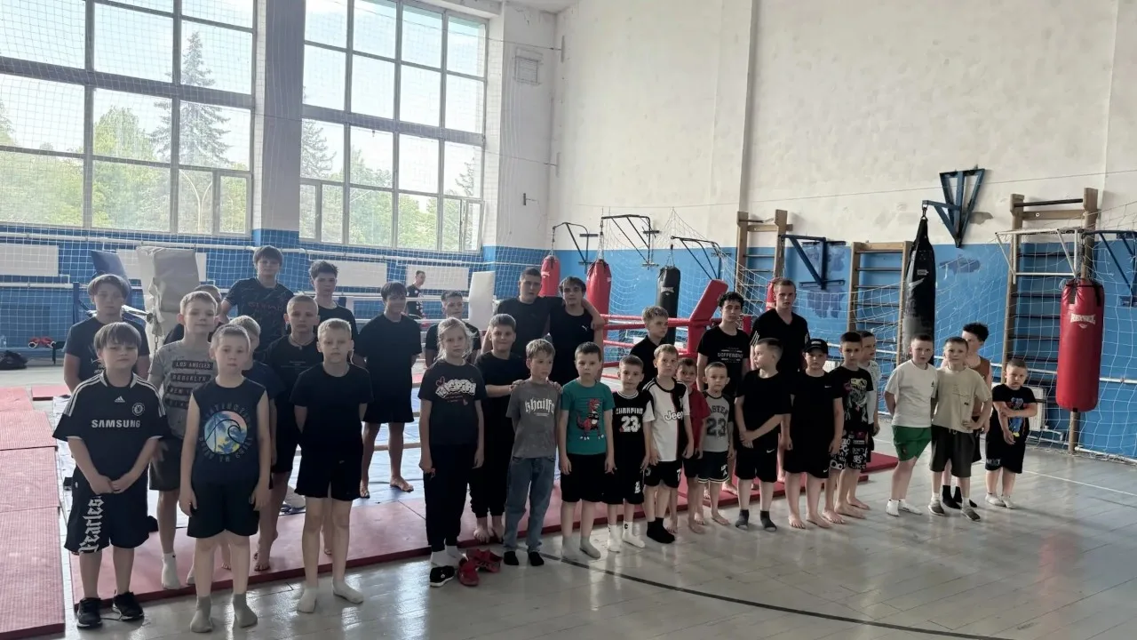 🧩 Безопасность прежде всего: в спортивной школе «Лидер» прошли важные беседы с воспита...