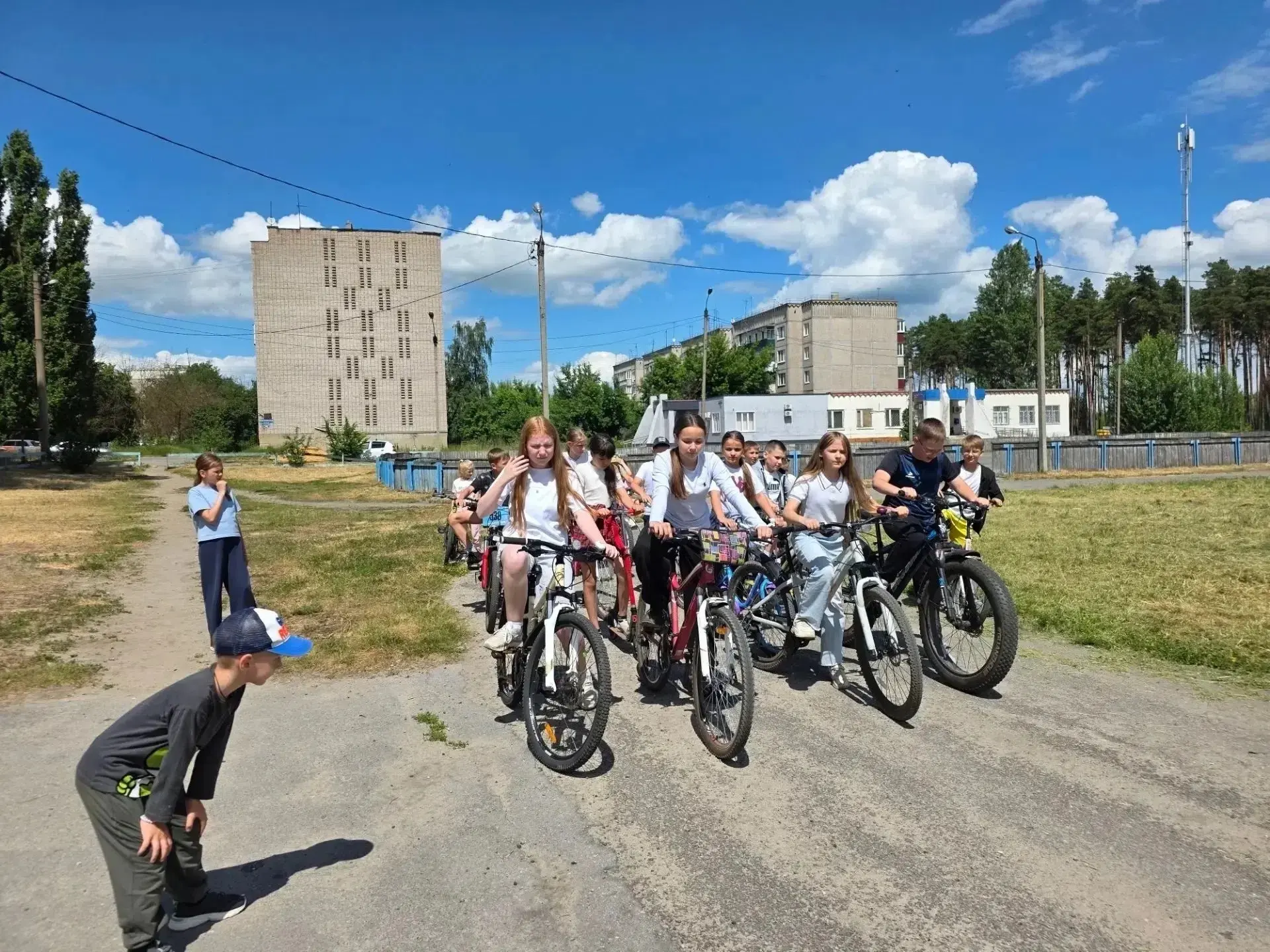 Последняя неделя лагеря ГДЮЦ «Спортивный» подходит к завершению, а дни остаются такими же насыщенным